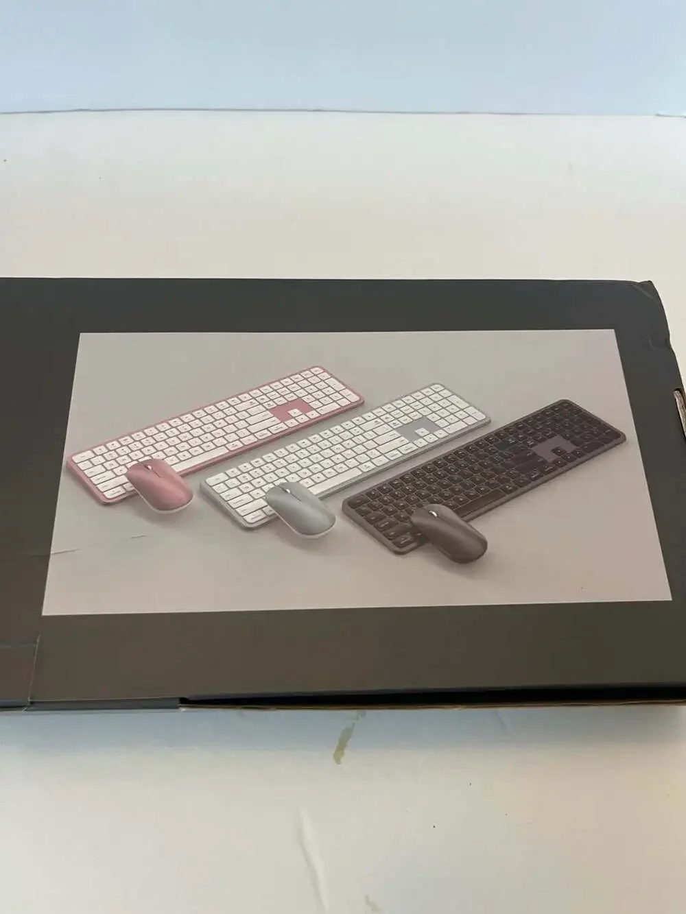 SABLUTE KMA2 Ultra-Thin Rechargeable Bluetooth Keyboard and Mouse Combo